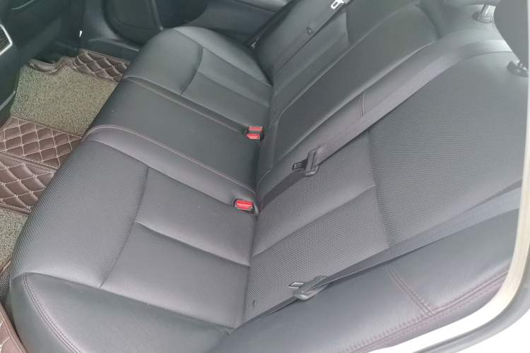 Used Nissan Teana 2016 2.5L XL-Upper Smart Enjoyment Version Left Rear Seat