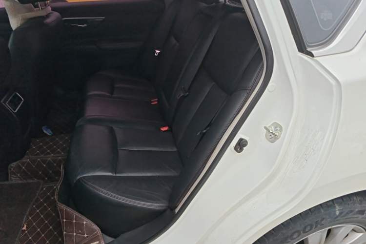 Used Nissan Teana 2016 Revised Version 2.0L XL Comfort Edition Left Rear Seat