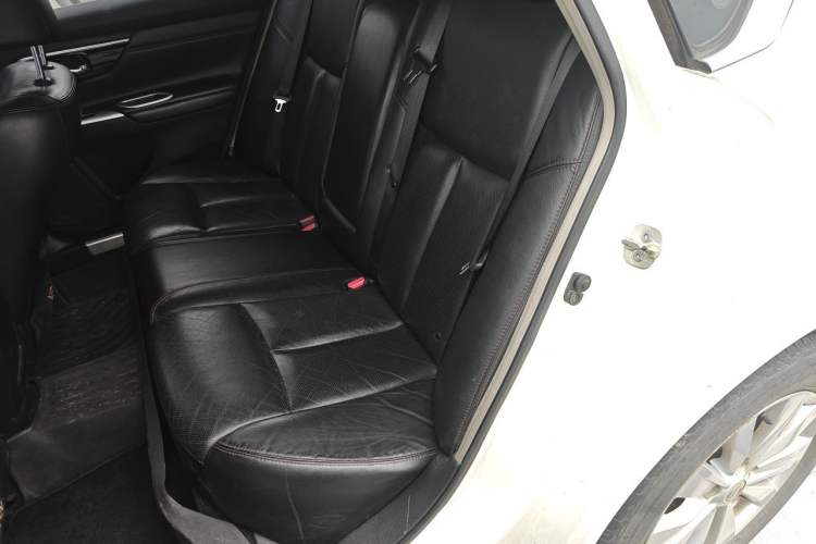 Used Nissan Teana 2016 Revised Version 2.0L XL Comfort Edition Left Rear Seat