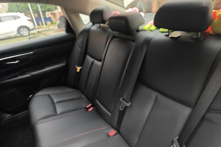 Used Nissan Teana 2016 Revised Version 2.0L XL Comfort Edition Left Rear Seat