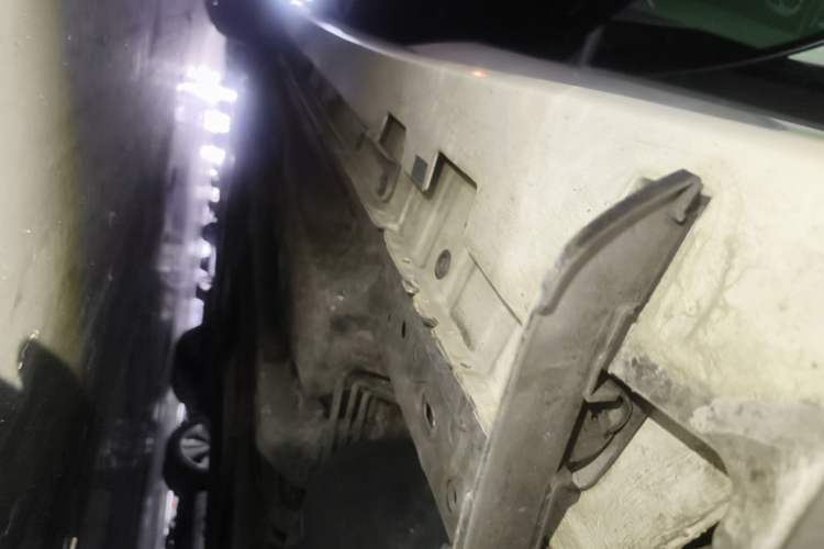 Used Nissan Teana 2016 2.0L XL Comfort Edition Left Side Sill