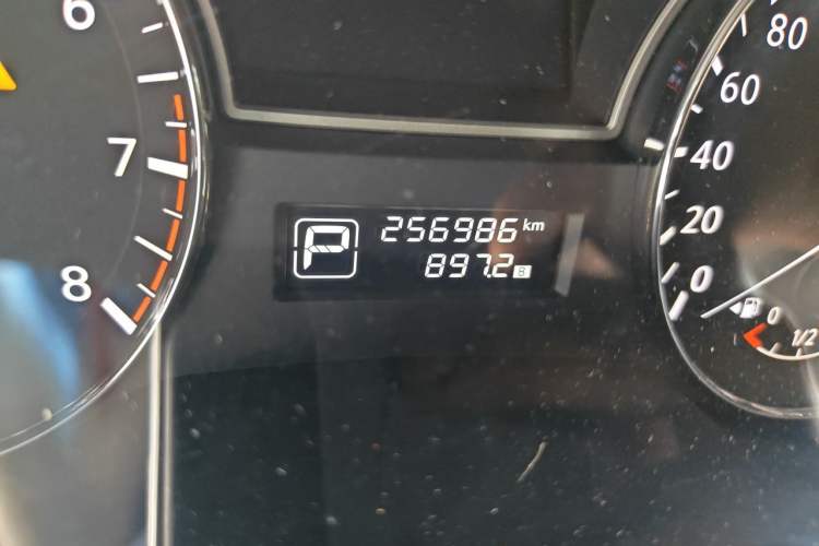Used Nissan Teana 2016 Revised Version 2.0L XL Comfort Edition Odometer Close Up