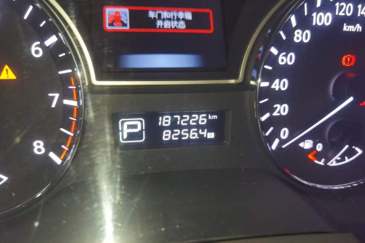 Used Nissan Teana 2016 2.0L XL-Upper Smart Edition Odometer Close Up