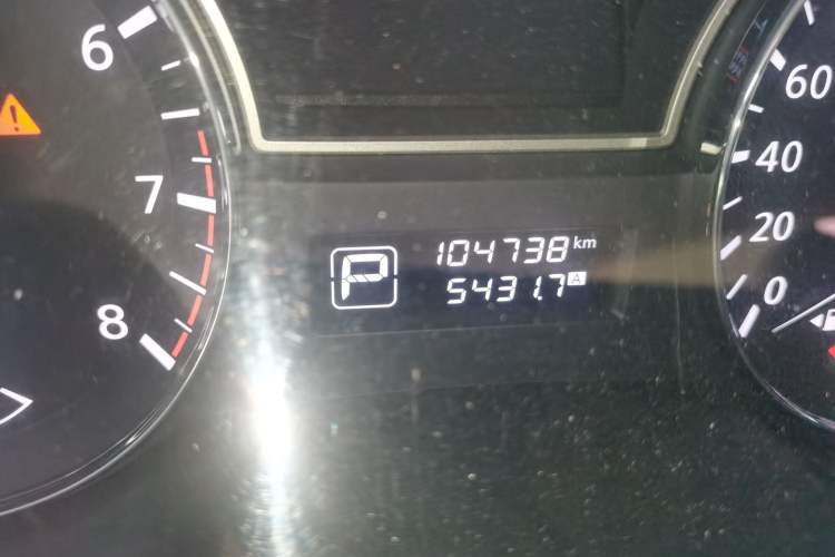 Used Nissan Teana 2016 Revised Version 2.0L XL Comfort Edition Odometer Close Up