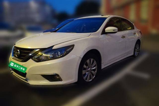 Używany Nissan Teana 2016 2.0L XL Comfort Edition
