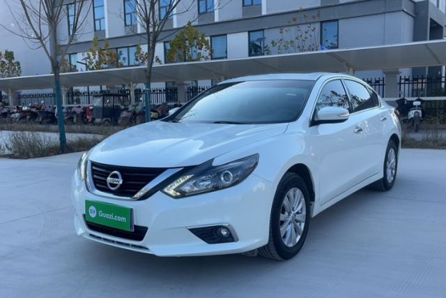 Ojetý Nissan Teana 2016 Revised Version 2.0L XL Comfort Edition