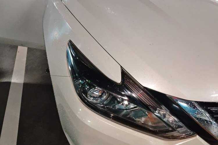 Used Nissan Teana 2016 Revised Version 2.0L XL Comfort Edition Right Front Headlight