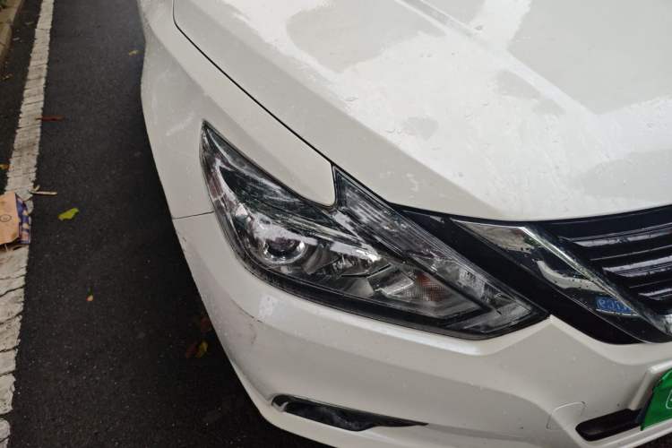 Used Nissan Teana 2016 Revised Version 2.0L XL Comfort Edition Right Front Headlight