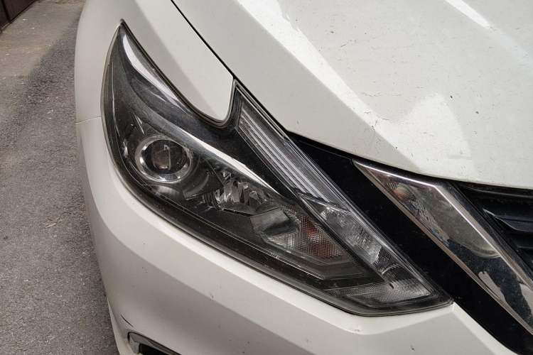 Used Nissan Teana 2016 2.0L XL Comfort Edition Right Front Headlight