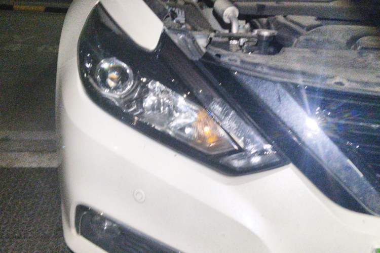 Used Nissan Teana 2016 Revised Version 2.0L XL Comfort Edition Right Front Headlight