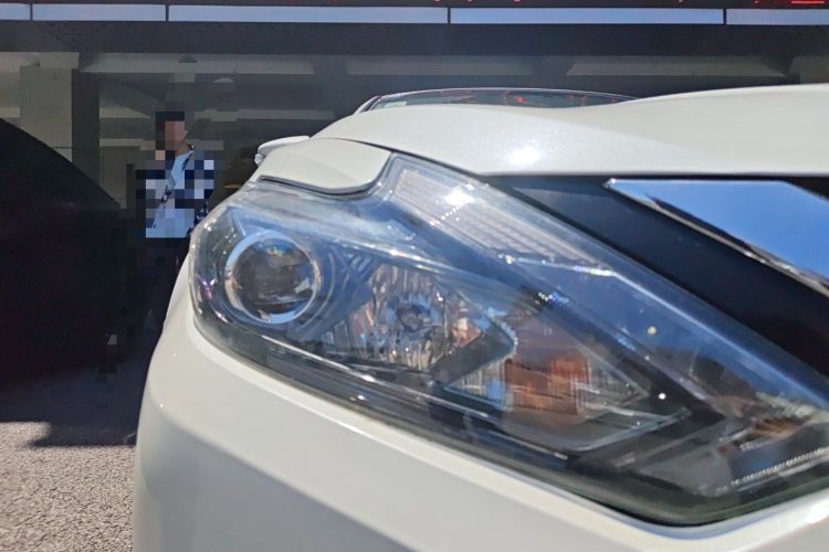 Used Nissan Teana 2016 2.0L XL Comfort Edition Right Front Headlight
