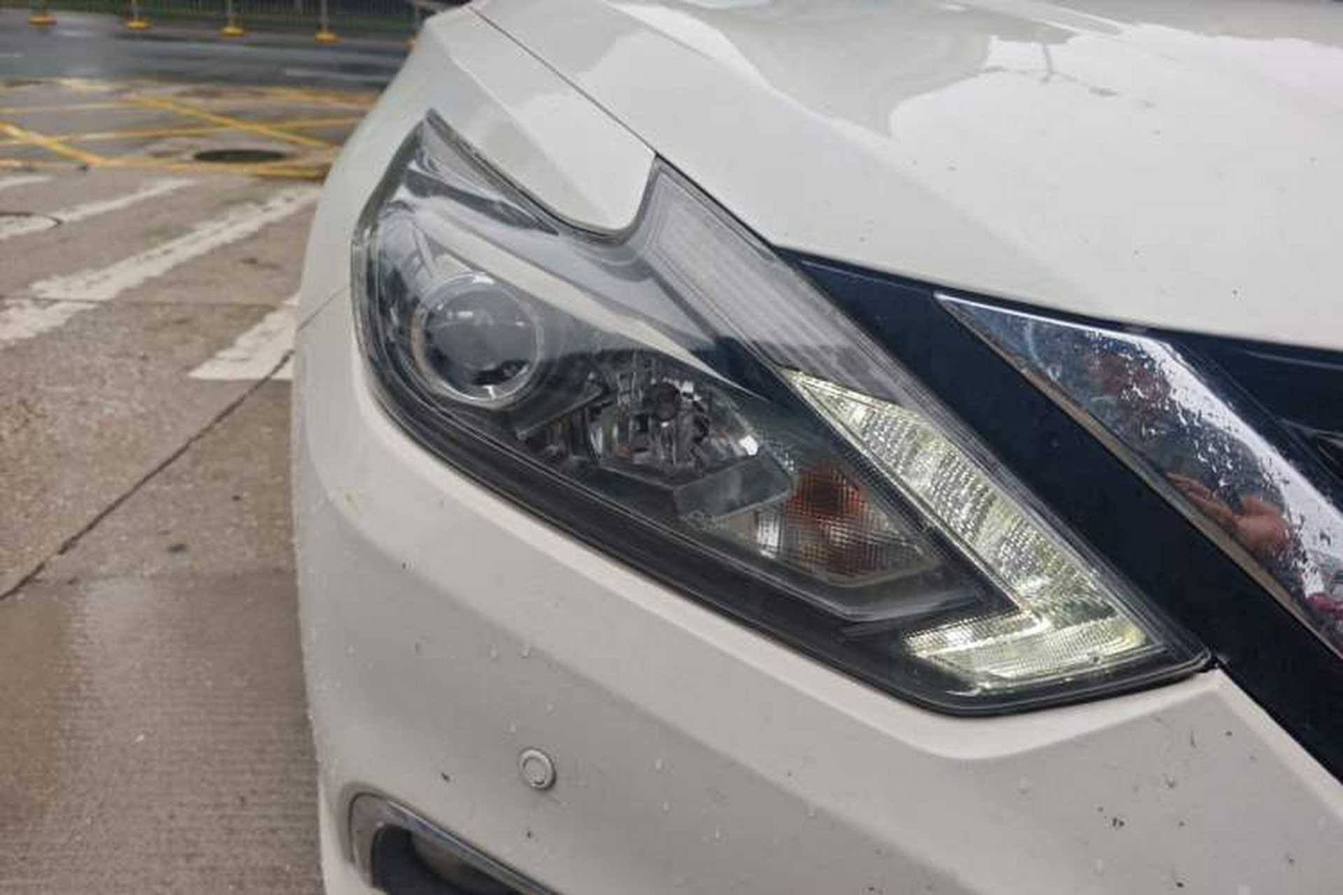 Used Nissan Teana 2016 2.0L XL Comfort Edition Right Front Headlight