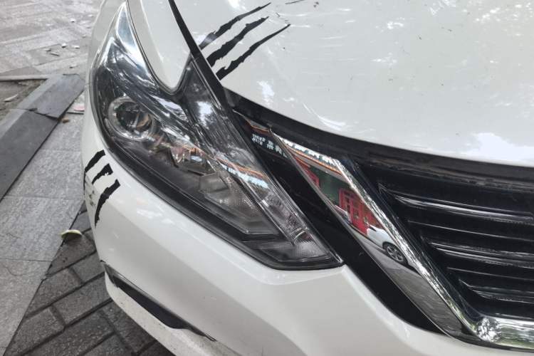 Used Nissan Teana 2016 2.0L XL Comfort Edition Right Front Headlight