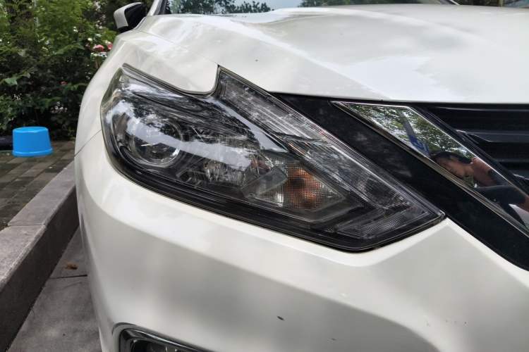 Used Nissan Teana 2016 2.0L XL Comfort Edition Right Front Headlight