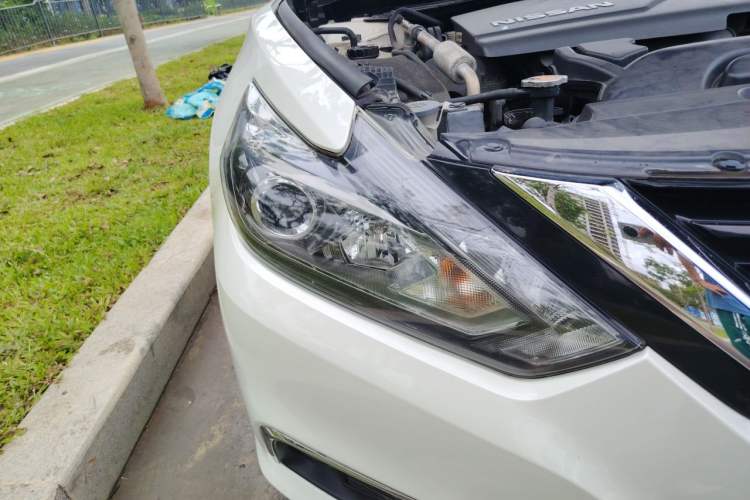 Used Nissan Teana 2016 2.0L XE Fashion Edition Right Front Headlight