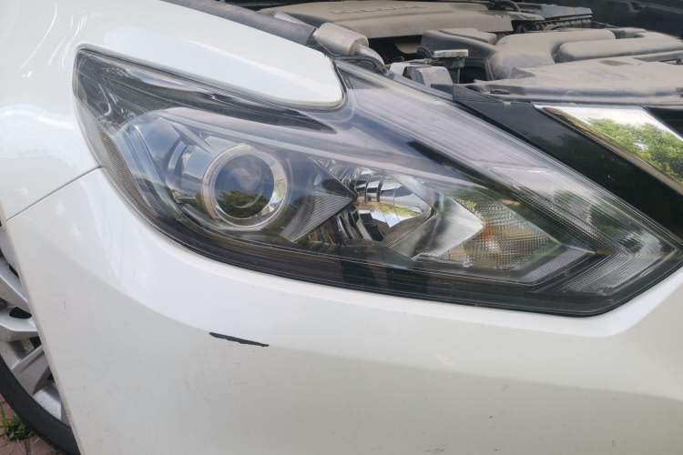 Used Nissan Teana 2016 Revised Version 2.0L XL Comfort Edition Right Front Headlight
