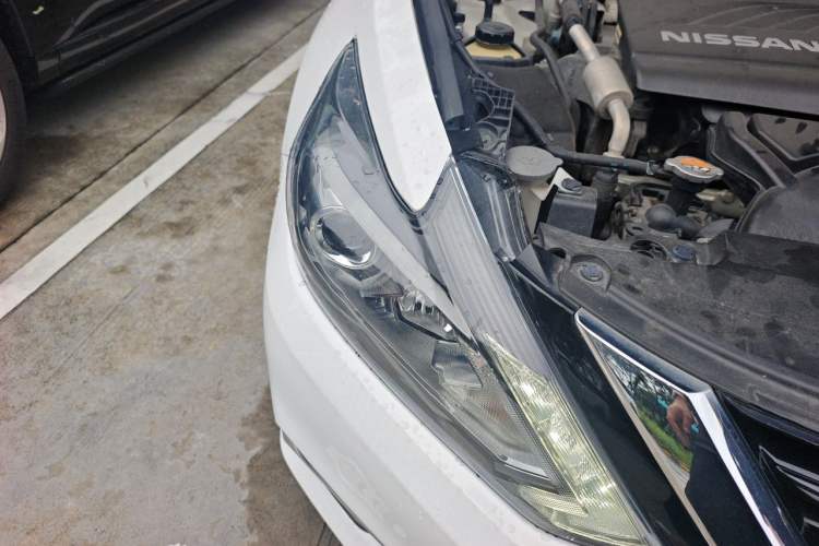 Used Nissan Teana 2016 Revised Version 2.0L XL Comfort Edition Right Front Headlight
