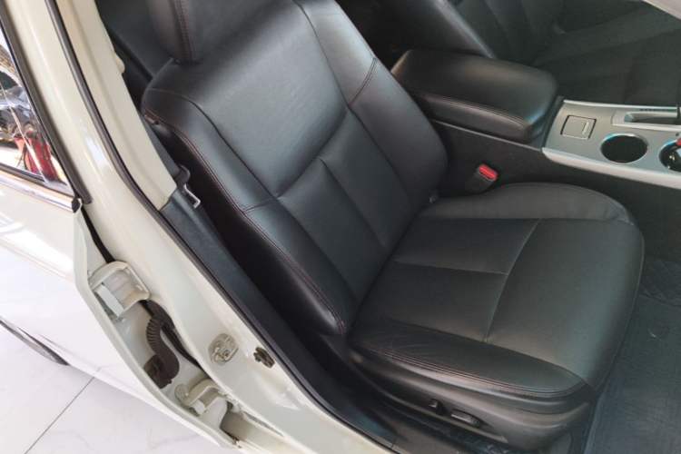 Used Nissan Teana 2016 2.0L XL Comfort Edition Right Front Seat