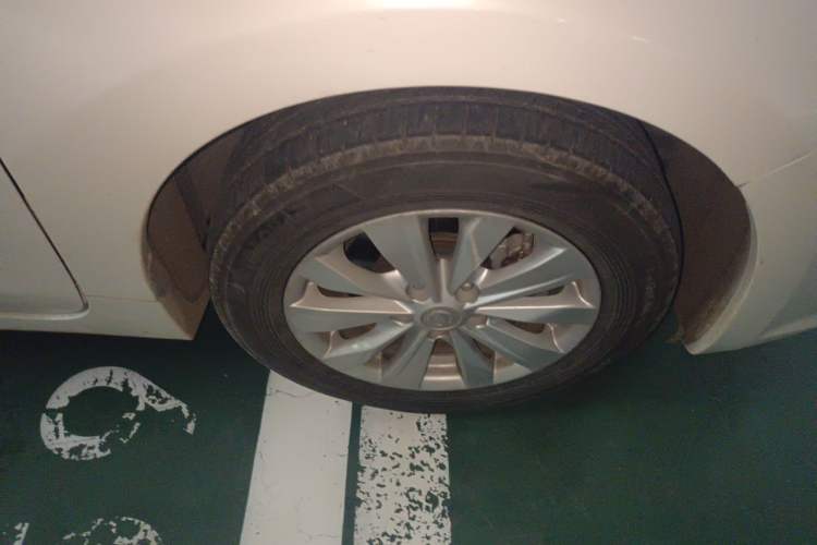 Used Nissan Teana 2016 Revised Version 2.0L XL Comfort Edition Right Front Wheel Hub