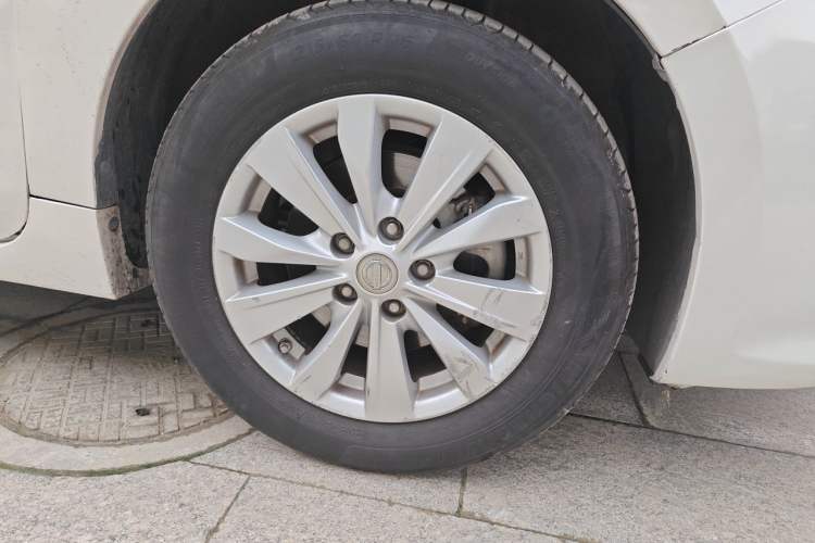 Used Nissan Teana 2016 Revised Version 2.0L XL Comfort Edition Right Front Wheel Hub