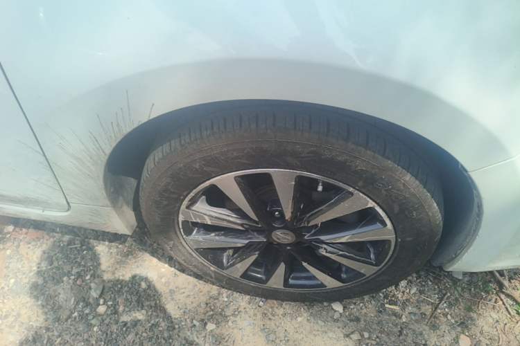 Used Nissan Teana 2016 2.0L XL-Upper Smart Edition Right Front Wheel Hub