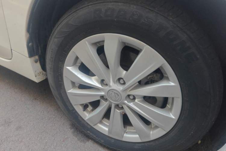 Used Nissan Teana 2016 Revised Version 2.0L XL Comfort Edition Right Front Wheel Hub