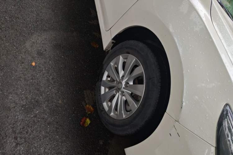 Used Nissan Teana 2016 Revised Version 2.0L XL Comfort Edition Right Front Wheel Hub