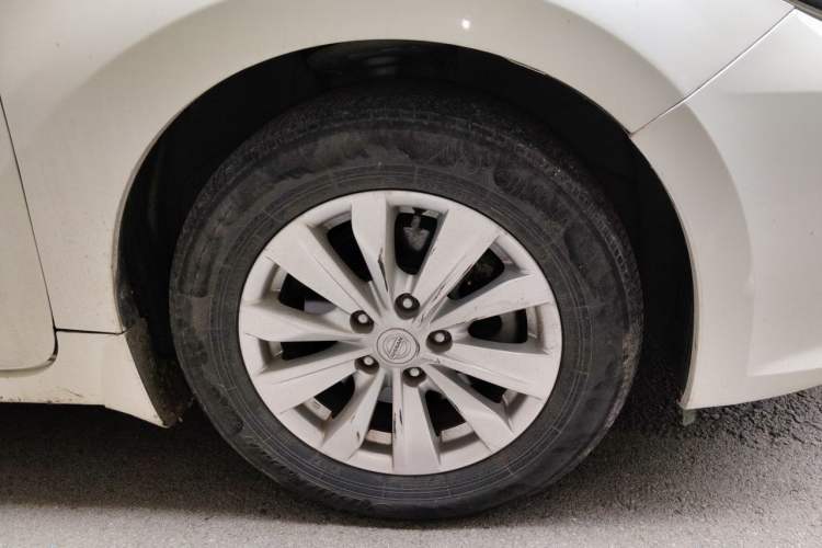 Used Nissan Teana 2016 2.0L XL Comfort Edition Right Front Wheel Hub