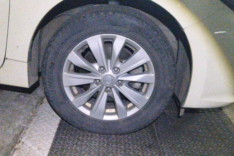 Used Nissan Teana 2016 Revised Version 2.0L XL Comfort Edition Right Front Wheel Hub