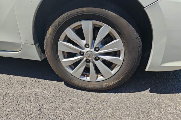 Used Nissan Teana 2016 2.0L XL Comfort Edition Right Front Wheel Hub