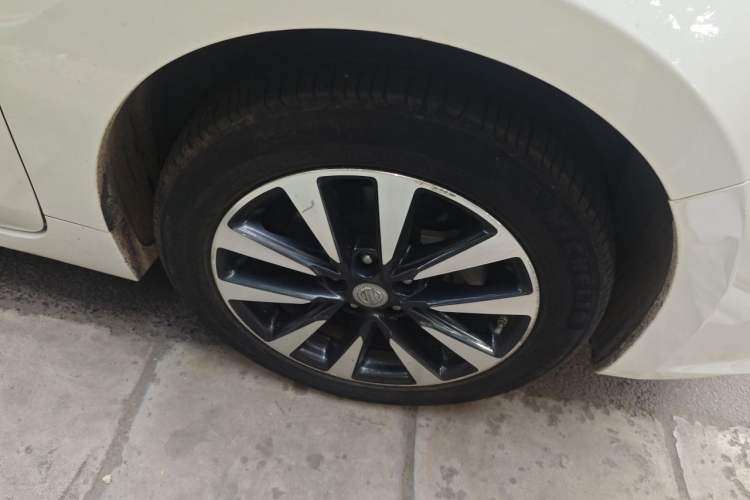 Used Nissan Teana 2016 2.0L XL-Upper Smart Edition Right Front Wheel Hub