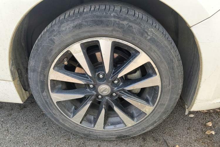 Used Nissan Teana 2016 2.0L XL-Upper Smart Edition Right Front Wheel Hub