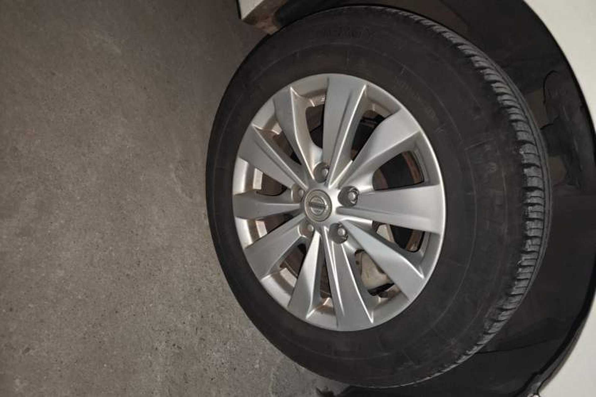 Used Nissan Teana 2016 2.0L XL Comfort Edition Right Front Wheel Hub