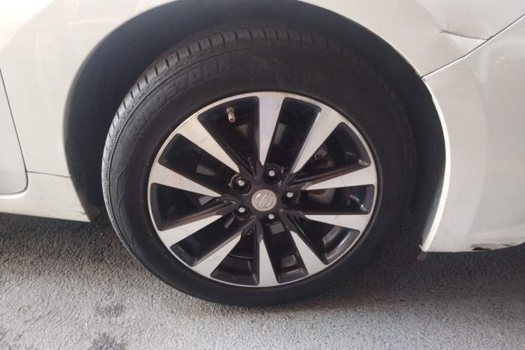 Used Nissan Teana 2016 2.0L XL-Upper Smart Edition Right Front Wheel Hub