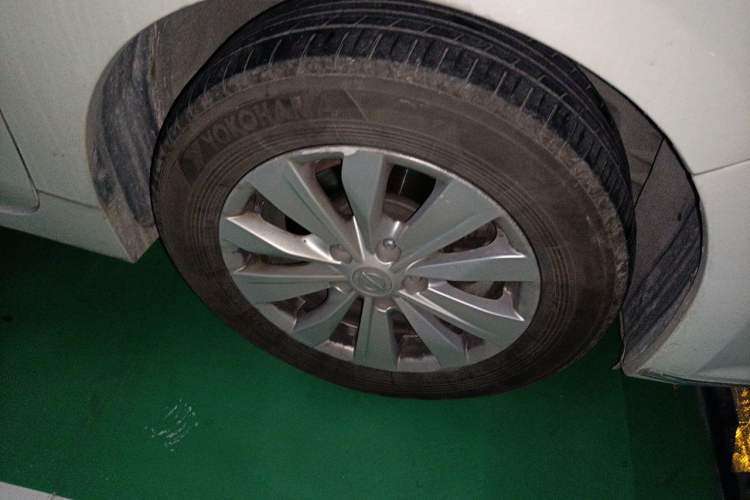 Used Nissan Teana 2016 Revised Version 2.0L XL Comfort Edition Right Front Wheel Hub