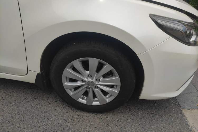Used Nissan Teana 2016 Revised Version 2.0L XL Comfort Edition Right Front Wheel Hub