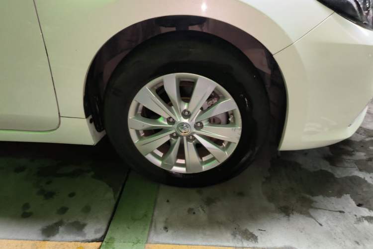 Used Nissan Teana 2016 Revised Version 2.0L XL Comfort Edition Right Front Wheel Hub