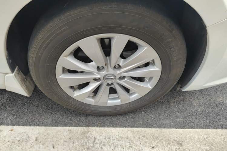 Used Nissan Teana 2016 Revised Version 2.0L XL Comfort Edition Right Front Wheel Hub