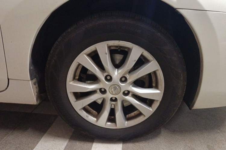 Used Nissan Teana 2016 2.0L XL Comfort Edition Right Front Wheel Hub