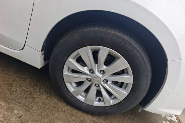 Used Nissan Teana 2016 Revised Version 2.0L XL Comfort Edition Right Front Wheel Hub
