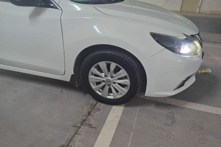 Used Nissan Teana 2016 Revised Version 2.0L XL Comfort Edition Right Front Wheel Hub