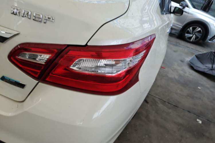 Used Nissan Teana 2016 Revised Version 2.0L XL Comfort Edition Right Rear Taillight