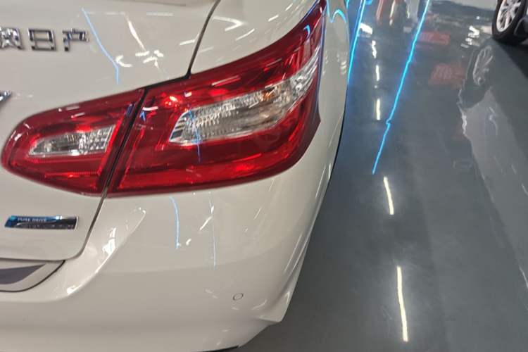 Used Nissan Teana 2016 2.5L XL-UpperNAVI Tech Prestige Edition Right Rear Taillight