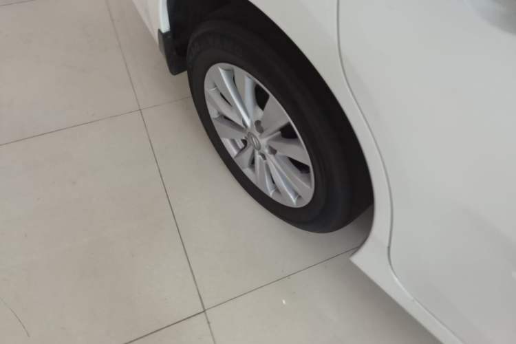Used Nissan Teana 2016 2.0L XL Comfort Edition Right Rear Wheel Hub