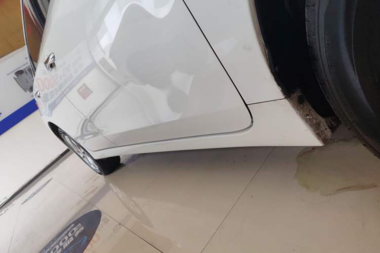 Used Nissan Teana 2016 Revised Version 2.0L XL Comfort Edition Right Side Sill