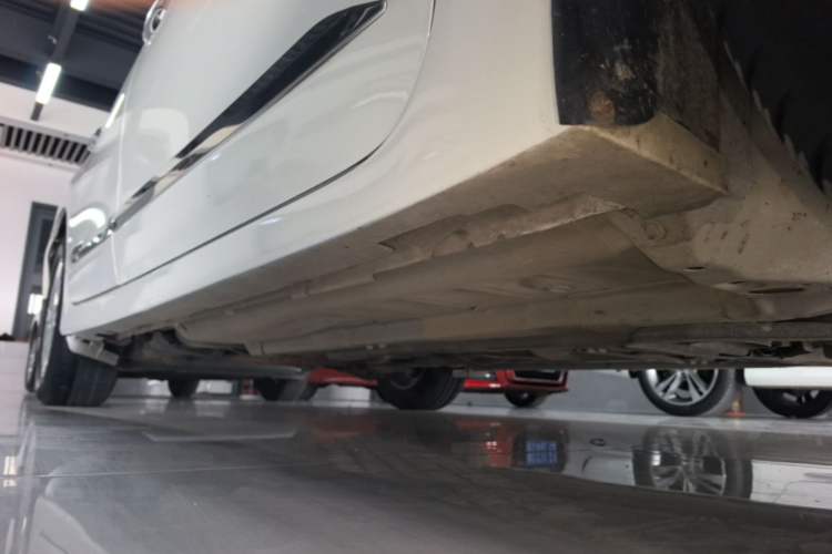 Used Nissan Teana 2016 Revised Version 2.0L XL Comfort Edition Right Side Sill