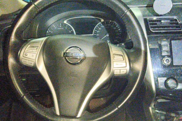 Used Nissan Teana 2016 Revised Version 2.0L XL Comfort Edition Steering Wheel