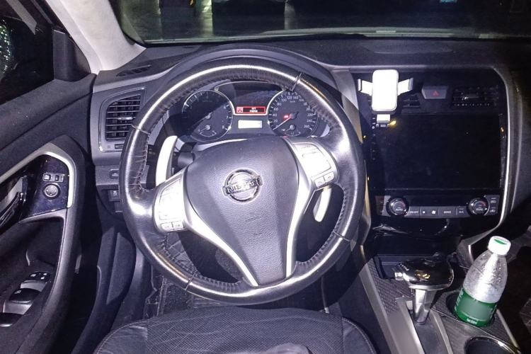 Used Nissan Teana 2016 2.5L XL Comfort Edition Steering Wheel