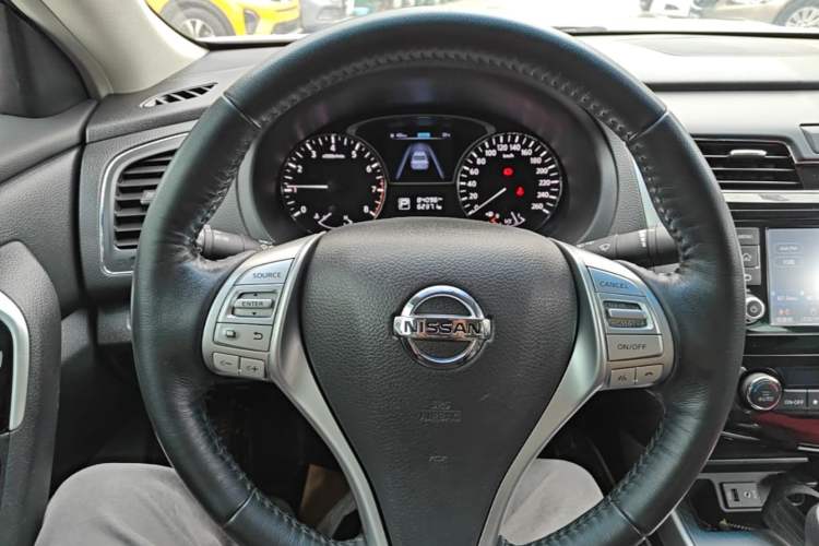 Used Nissan Teana 2016 Revised Version 2.0L XL Comfort Edition Steering Wheel