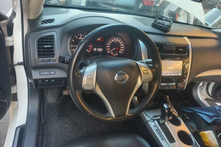 Used Nissan Teana 2016 Revised Version 2.0L XL Comfort Edition Steering Wheel